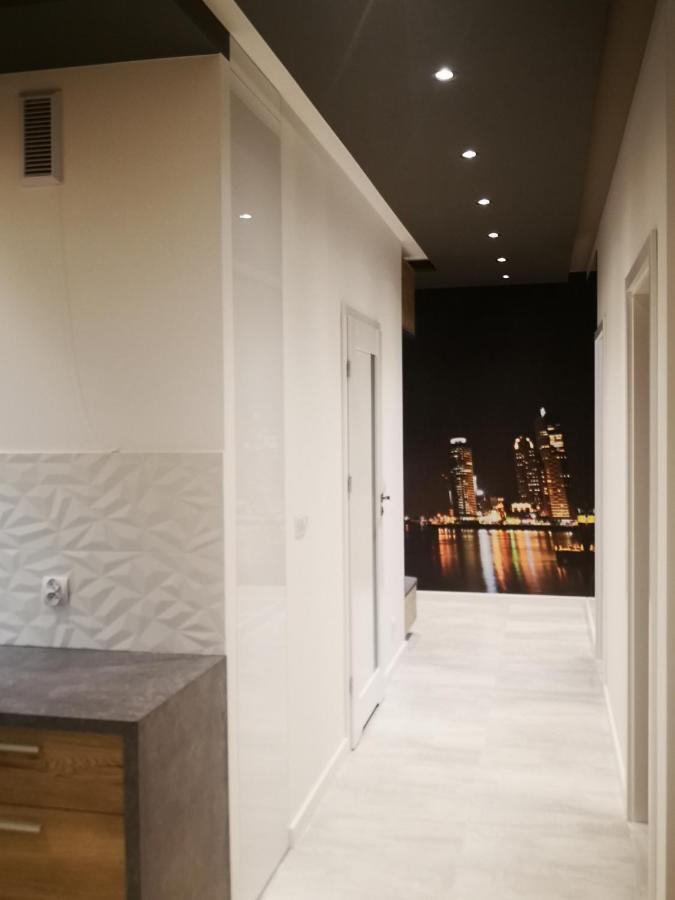 Apartament Przy Galerii Радом Екстер'єр фото